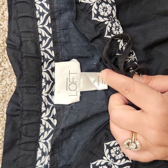 Ann Taylor loft skirt - Picture 3 of 3